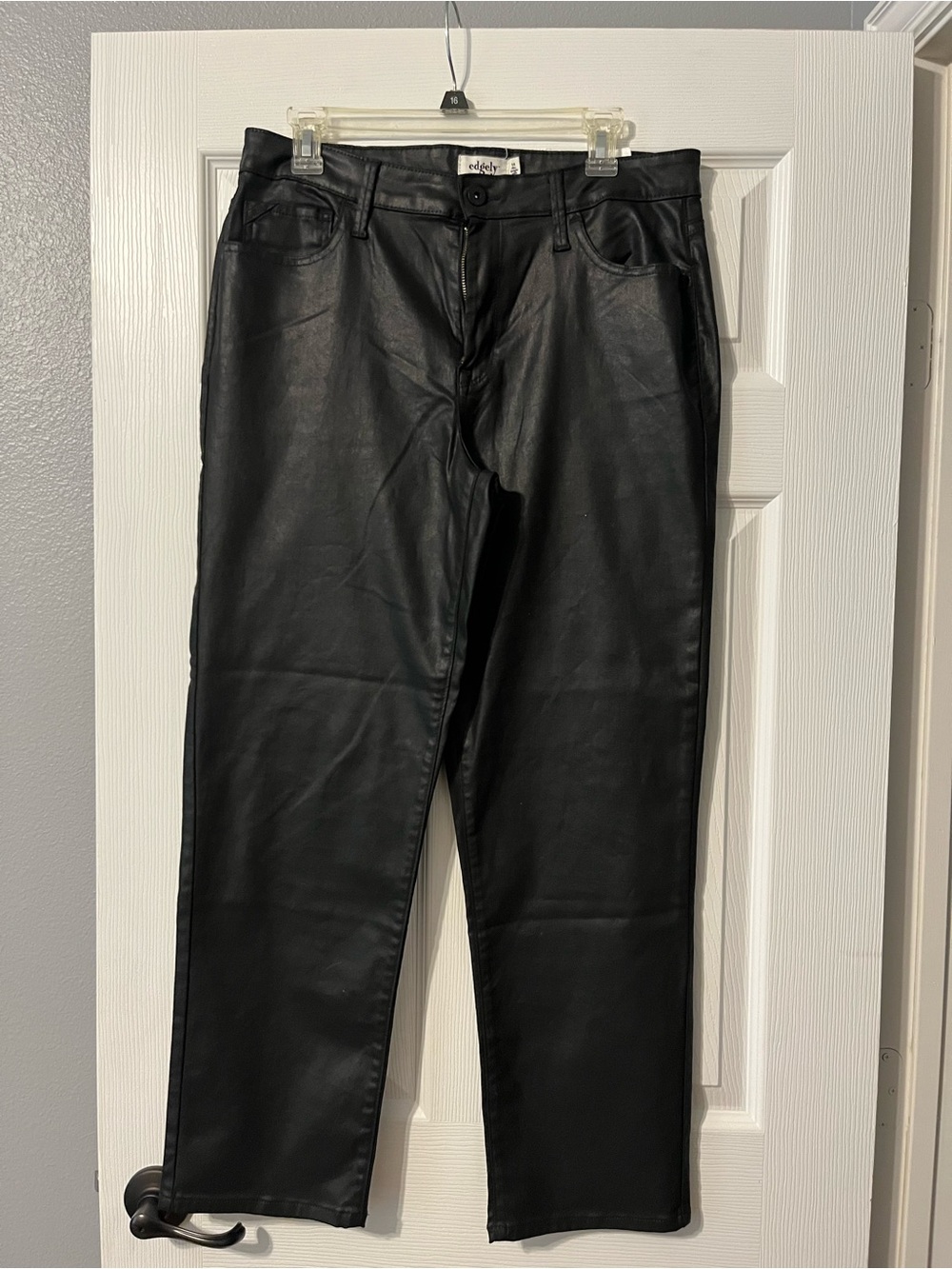 Faux leather women’s jeans high rise